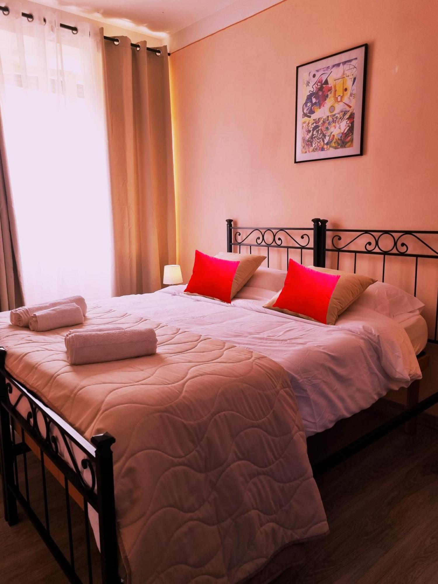 Sweet Dream Hotel ปัสซีญาโน ซุล ตราซีเมโน ภายนอก รูปภาพ